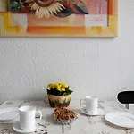 Ferienwohnung Laage شقة *