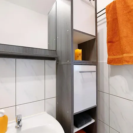 Ferienwohnung Laage 公寓 Laage